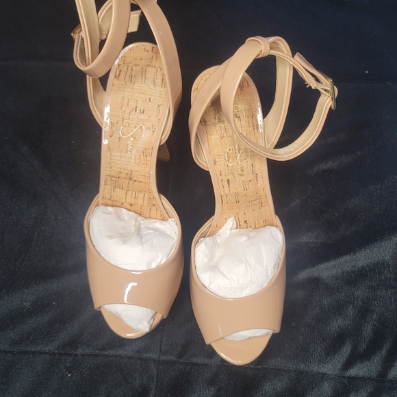 Jessica Simpson Roxee Size 9 - Picture 3 of 5